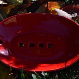 Červená mýdlenka č.7